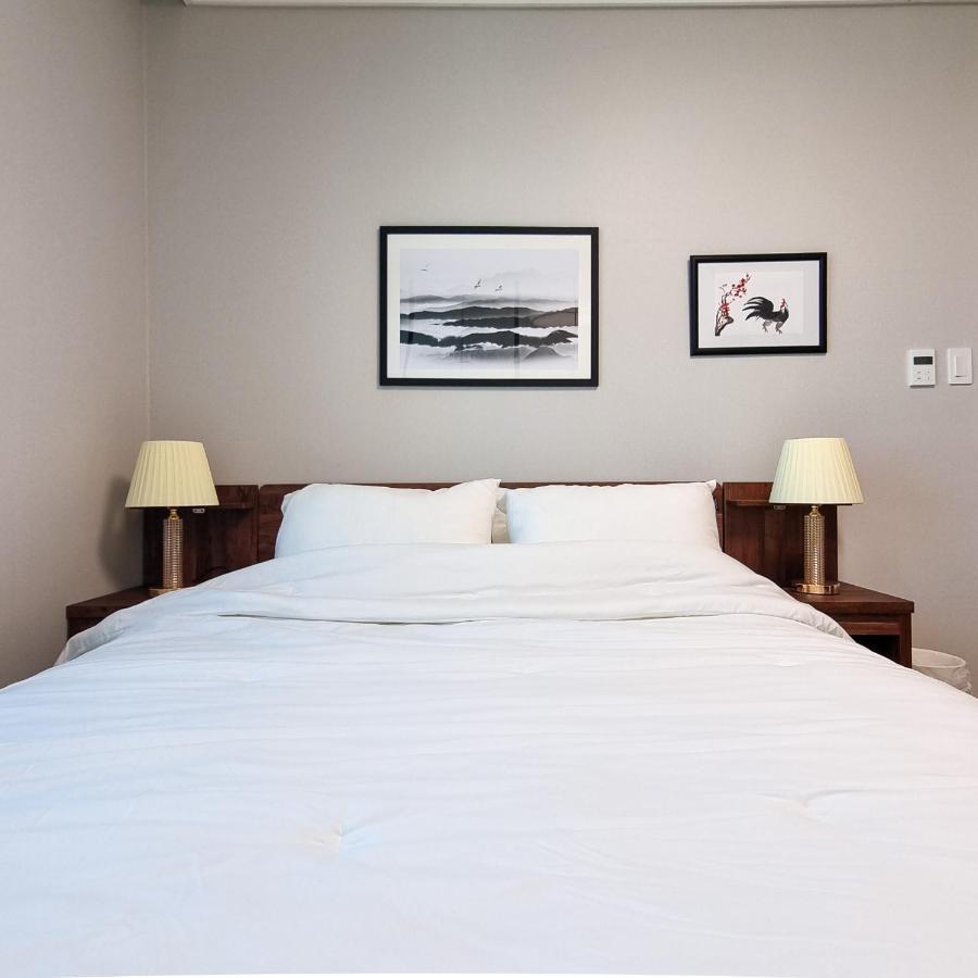 Humphreys 2 Min Vintage Korean Room 平沢市 エクステリア 写真